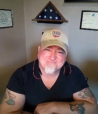 Luis Elizondo